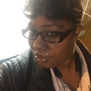 Meet your Posher, Lashonda